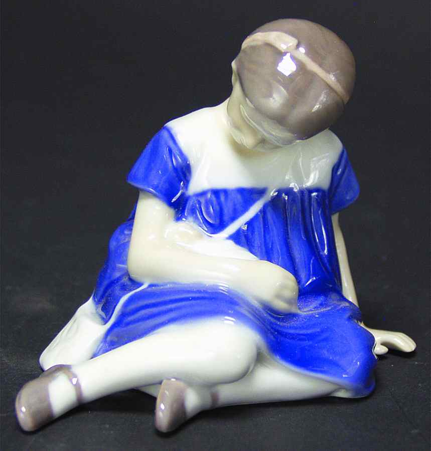 Children Little Girl - No Box by Bing & Grondahl-1