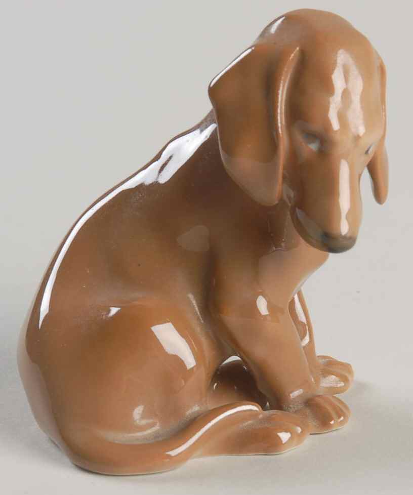 Dogs Dachshund - No Box by Bing & Grondahl-1