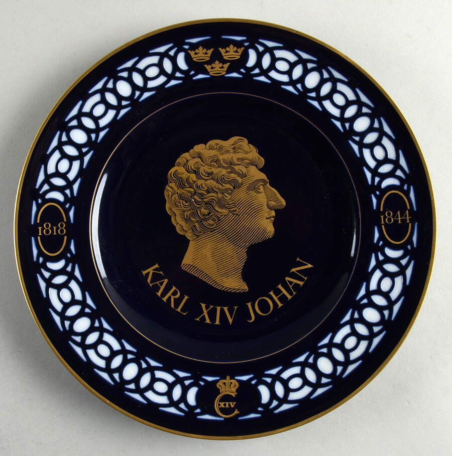 Swedish Kings Plates Karl Xiv Johan - With Box by Bing & Grondahl-1