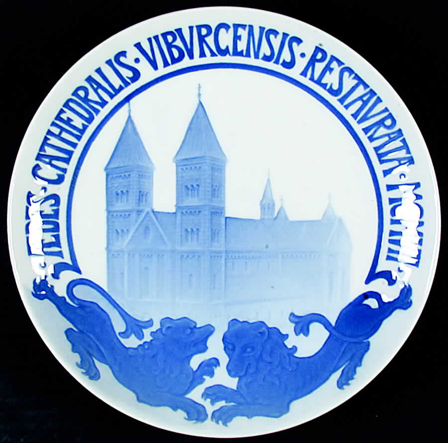 Commemorative Plates Commemorating Restoration Of Vibor Cathe - No Box by Bing & Grondahl-1
