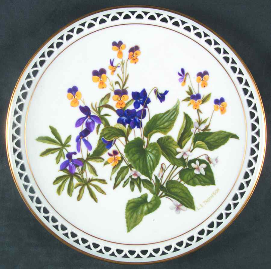 Country Garden Calender April-Violet - Boxed by Bing & Grondahl-1
