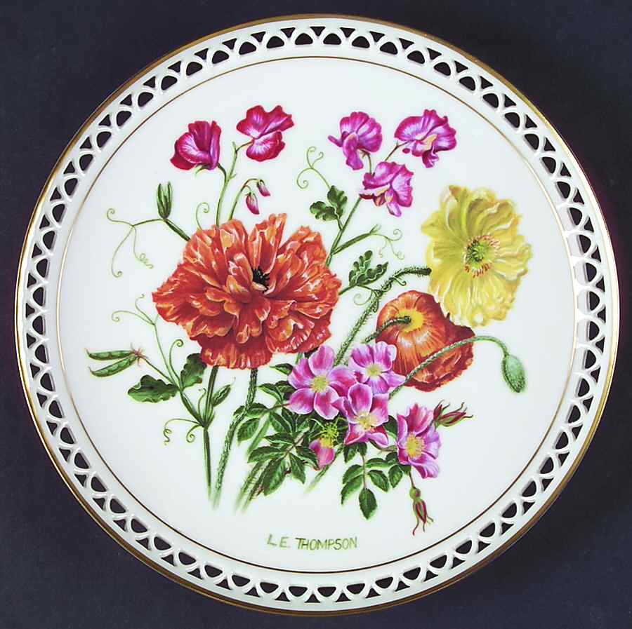 Country Garden Calender August-Poppies,Sweet Peas & Wild Roses - No Box by Bing & Grondahl-1