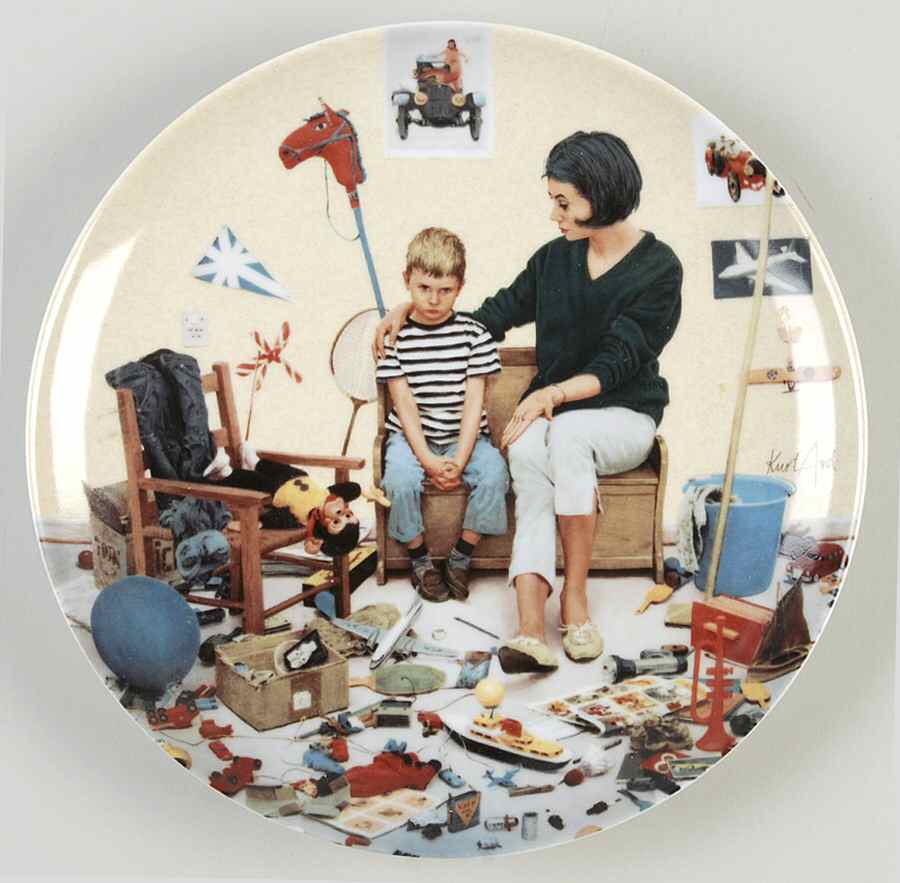 Kurt Ard Family Life Clean Up Time - Boxed by Bing & Grondahl-1