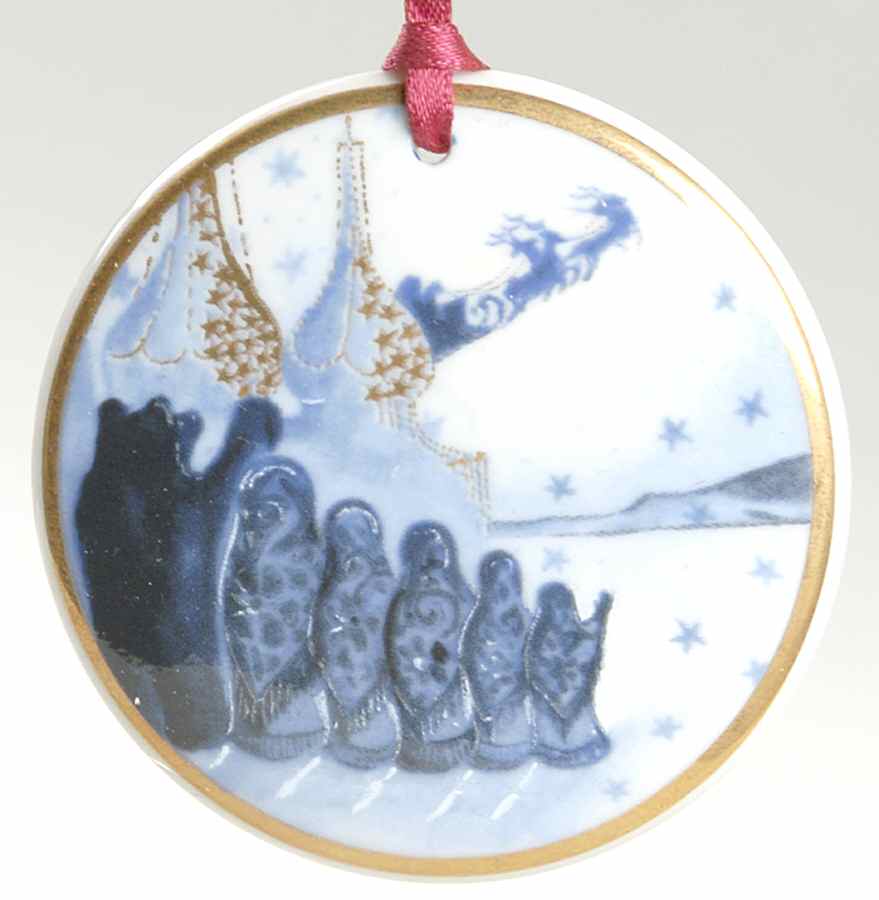 Christmas Around The World Santa In Russia - Boxed by Bing & Grondahl-1