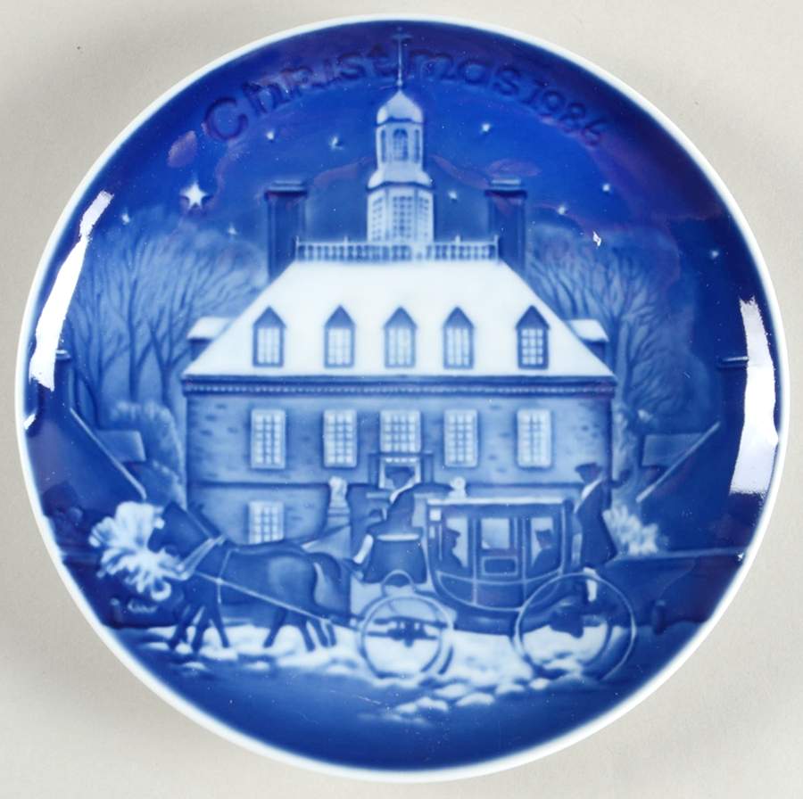 Christmas In America Christmas Eve In Williamsburg - With Box by Bing & Grondahl-1