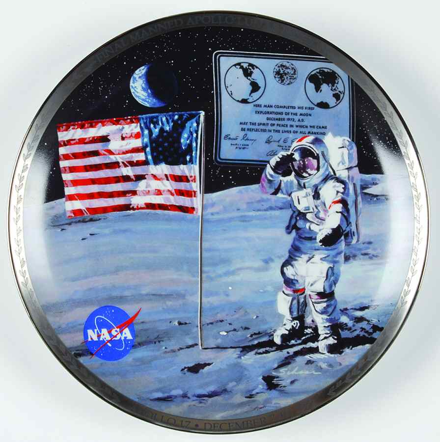 Americas Triumph in Space Triumphant Finale - No Box by Bradford Exchange-1