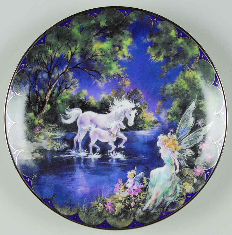 Fairyland Dazzling Beginnings - No Box by Bradford Exchange-1