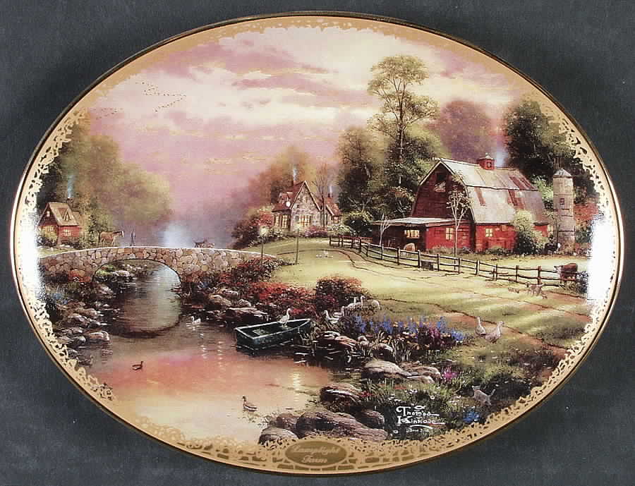 Lamplight Village-Oval Lamplight Farm - No Box by Bradford Exchange-1