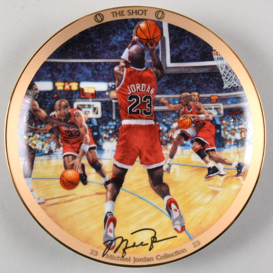 Michael Jordan Collection The Shot - No Box by Bradford Exchange-1
