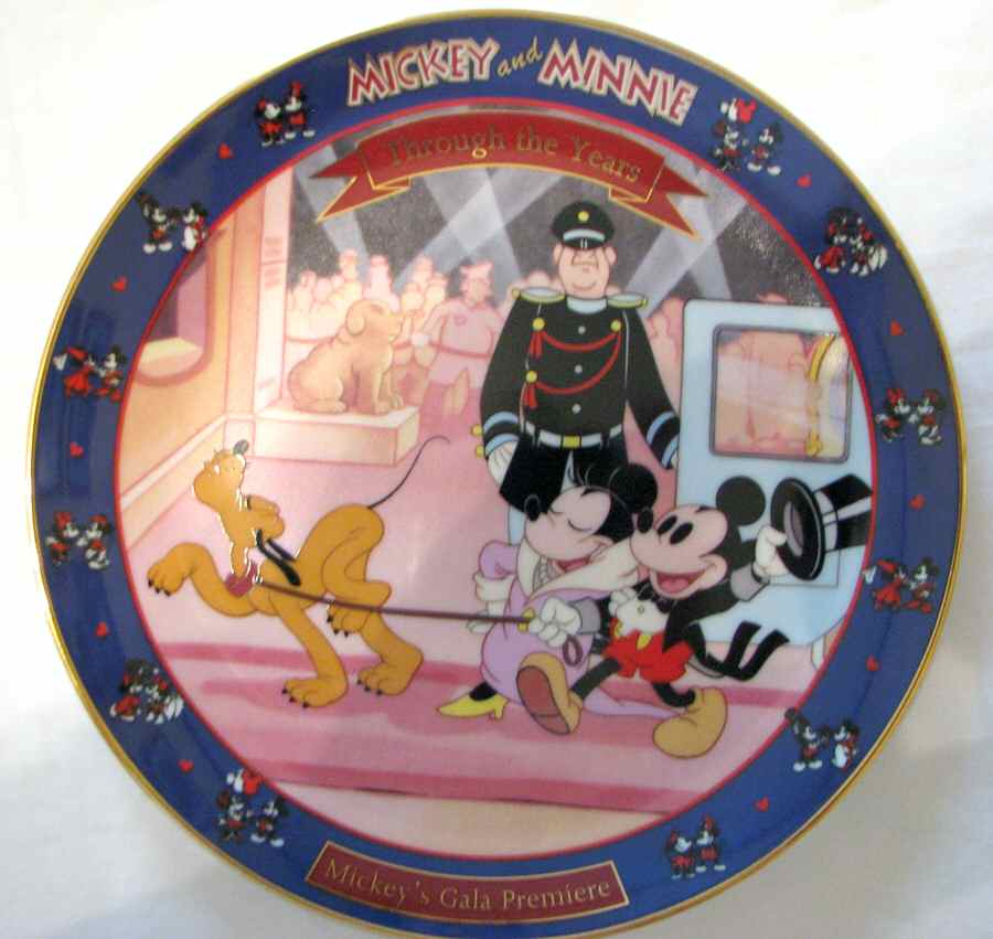 Mickey & Minnie Through the Years Mickey's Gala Premiere - No Box by Bradford Exchange-1