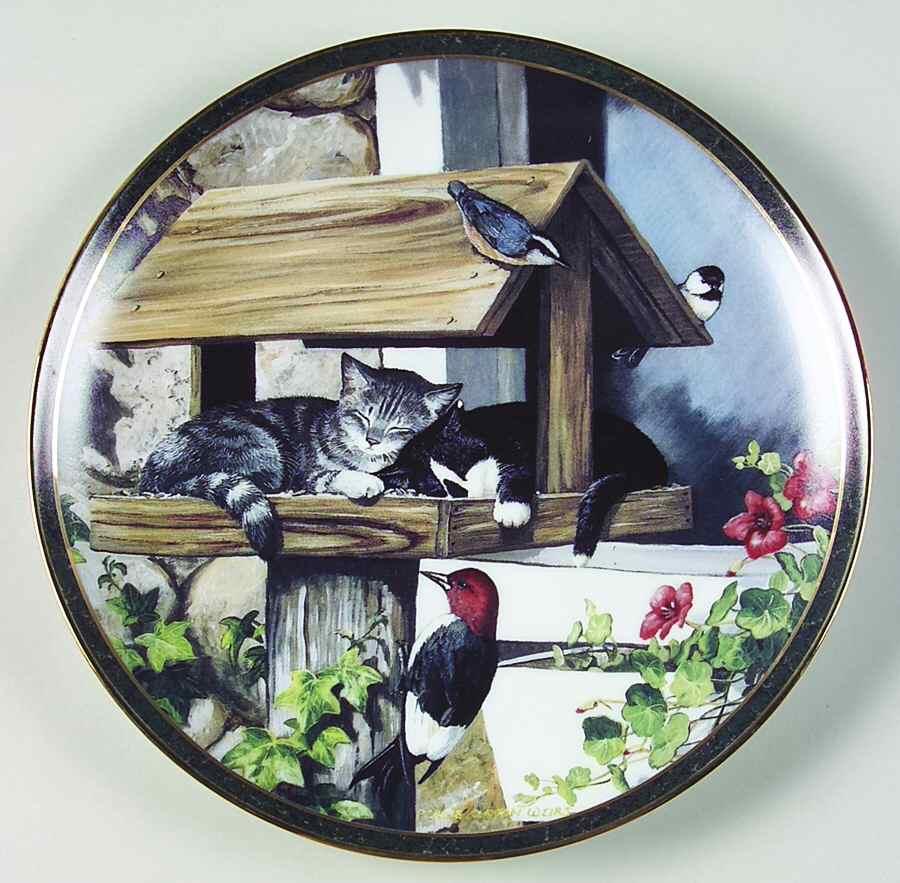 Nosy Neighbors Full House - No Box by Bradford Exchange-1