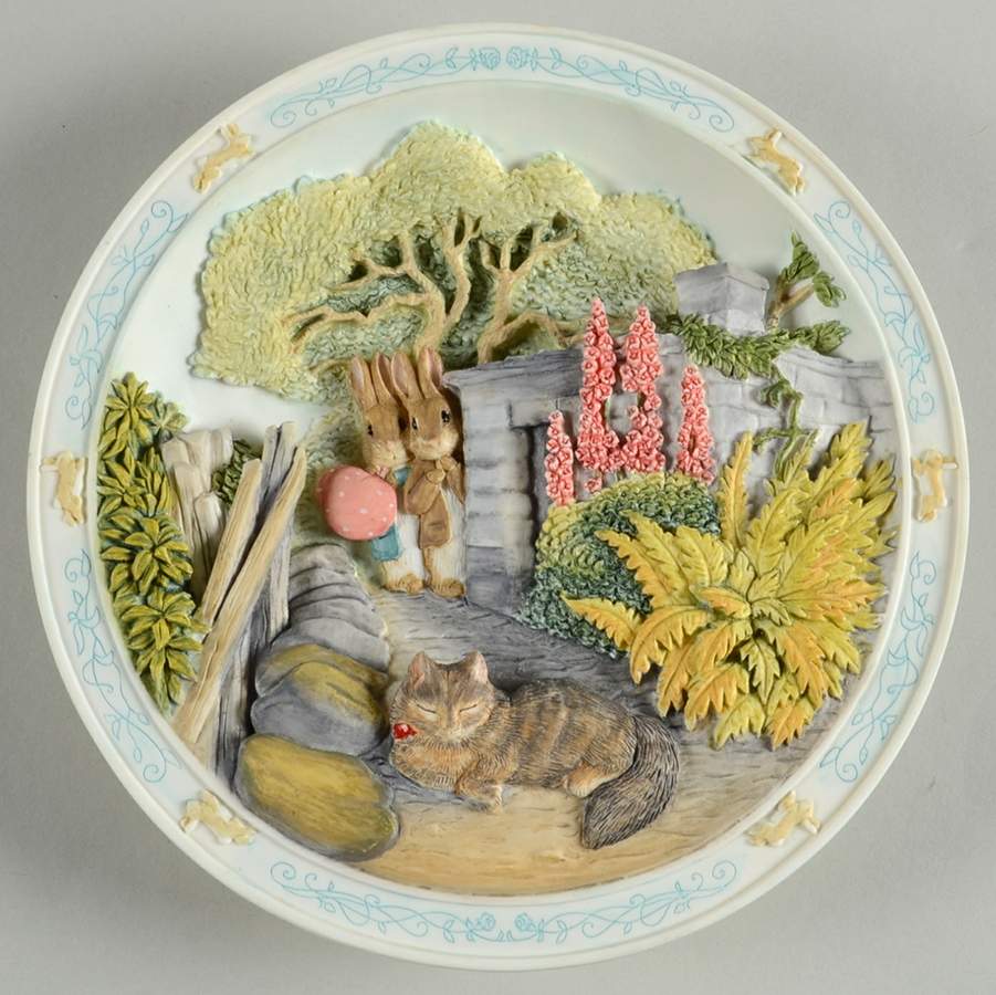 Peter Rabbit & Benjamin Bunny Round That Corner - No Box by Bradford Exchange-1