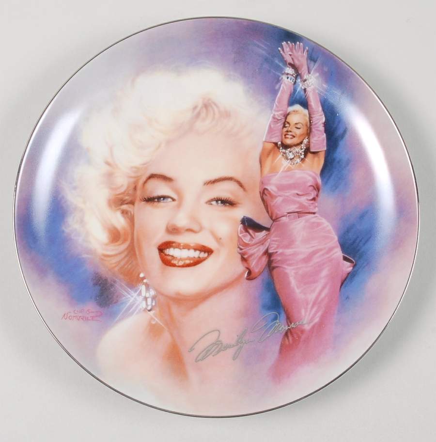 Reflections of Marilyn All That Glitters - No Box by Bradford Exchange-1