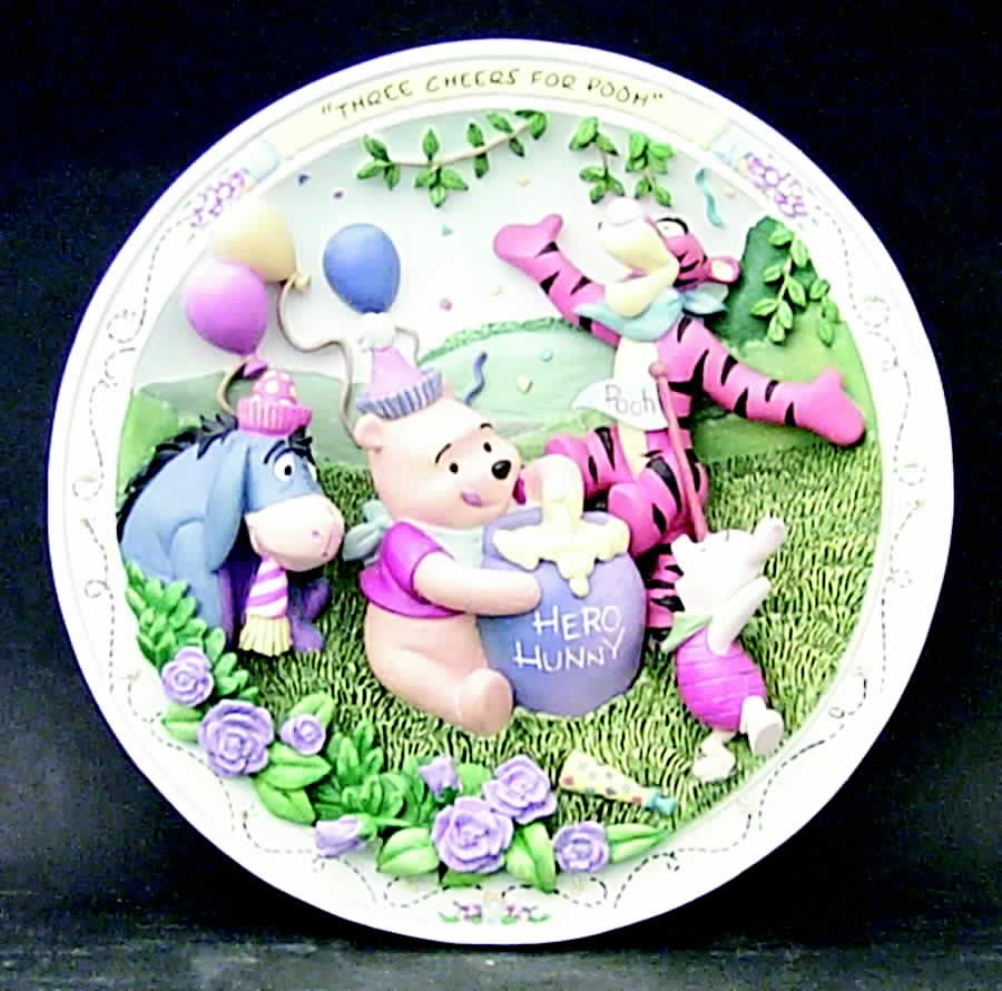 Winnie The Pooh 3-D Three Cheers For Pooh - No Box by Bradford Exchange-1