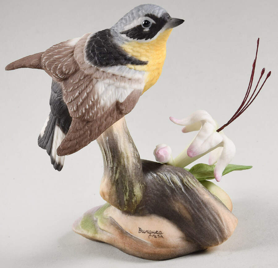 Burgues Figurine Magnolia  Warbler - No Box by Burgues-1