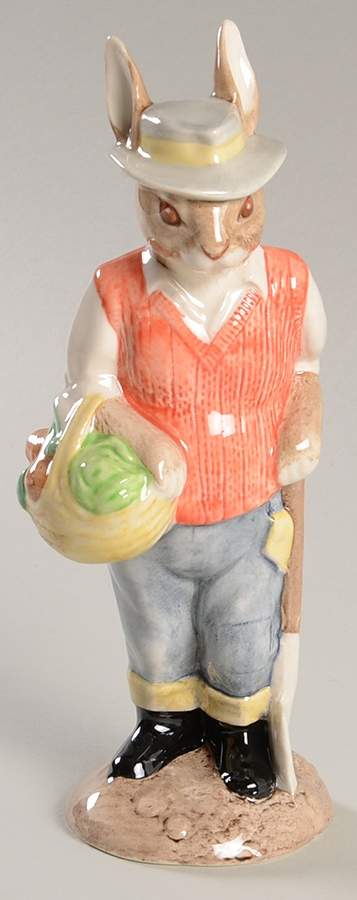 English Country Folk Gardener Rabbit-Style One - Boxed by Beswick-1