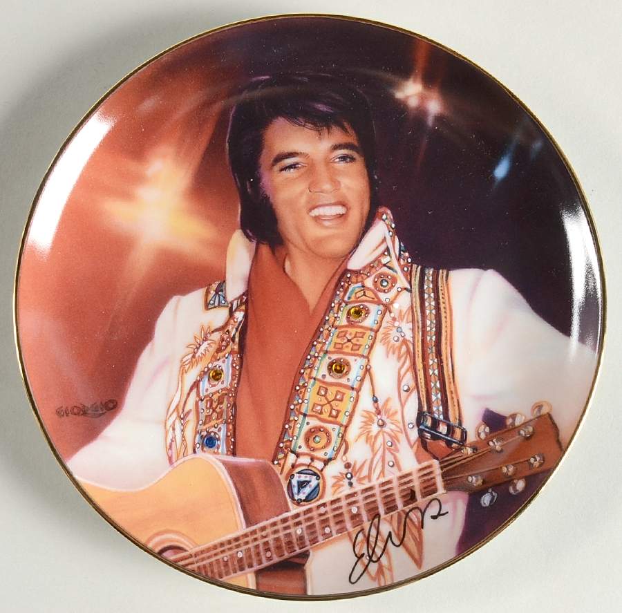 Remembering Elvis The Spirit - No Box by Bradford Exchange-1