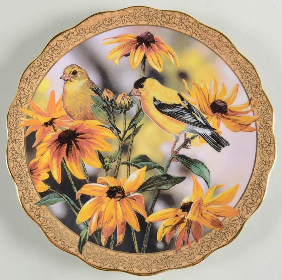 Illusive Wings Glimpse Of Gold - No Box by Bradford Exchange-1