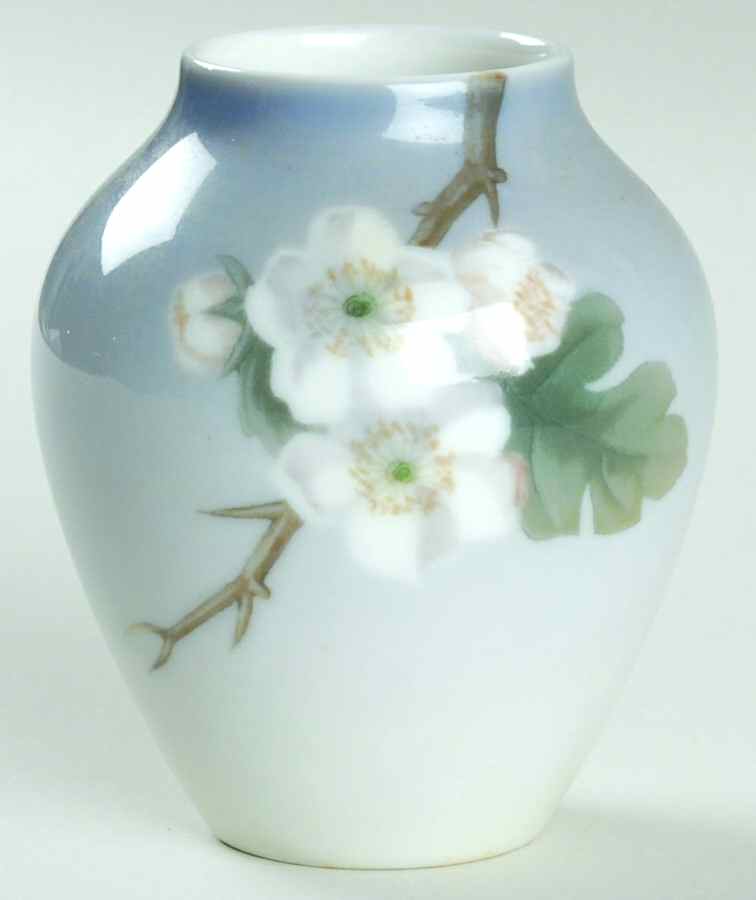Bing & Grondahl Vase Blossoms Floral Vase - No Box by Bing & Grondahl-1