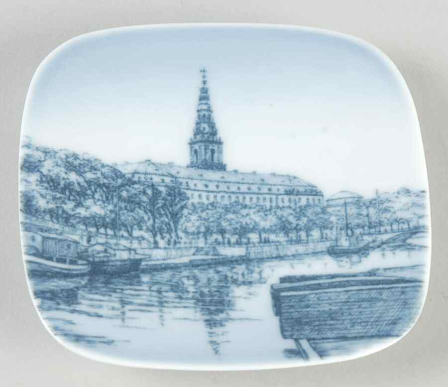 Bing & Grondahl Giftware Plaquette-Christianborg - No Box by Bing & Grondahl-1