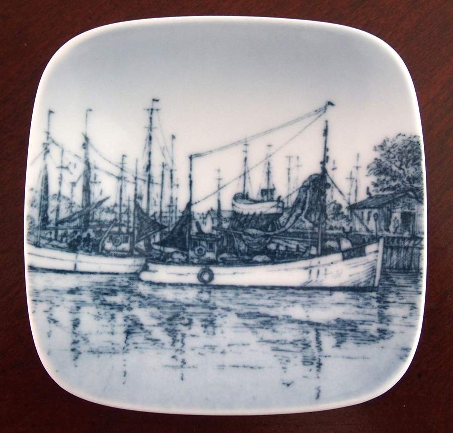 Bing & Grondahl Giftware Plaquette-Fiskerkuttere - No Box by Bing & Grondahl-1