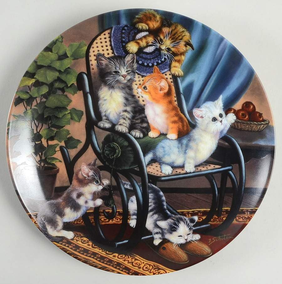 Litter Rascals Creature Comforts - No Box by Bradford Exchange-1