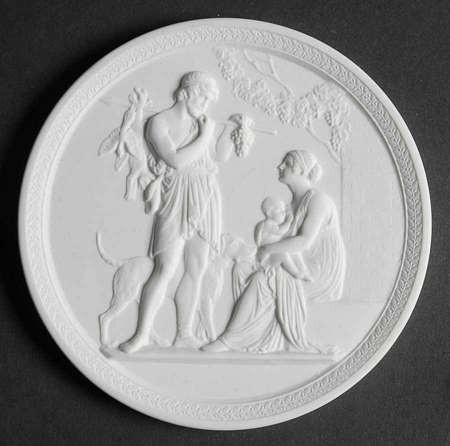Four Seasons Plaque Autumn - Boxed by Bing & Grondahl-1