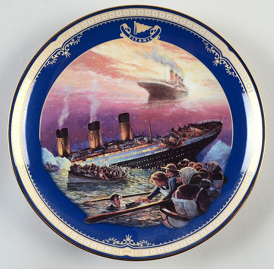 Titanic: Queen of The Ocean Hope Survives - No Box by Bradford Exchange-1