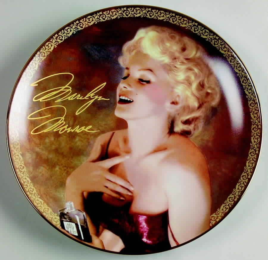 Love, Marilyn Blonde Passion - No Box by Bradford Exchange-1