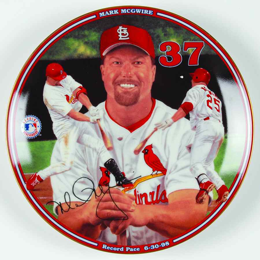 Home Run Hero-Plates Record Pace - No Box by Bradford Exchange-1