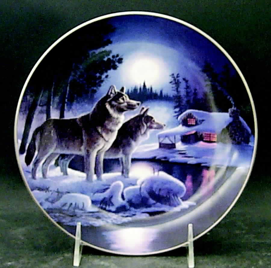 Nightwatch The Wolf-Plate Silent Sentries - No Box by Bradford Exchange-1