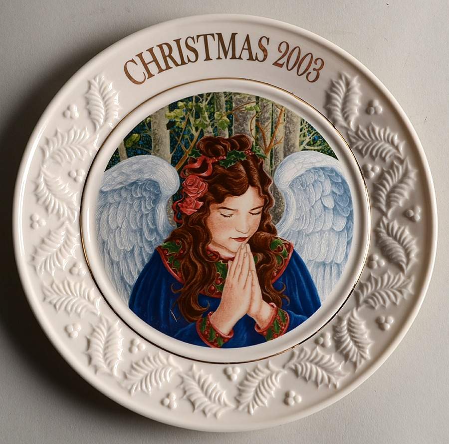 Gifts of Christmas Angel Of Faith - Boxed by Belleek Pottery (Ireland)-1