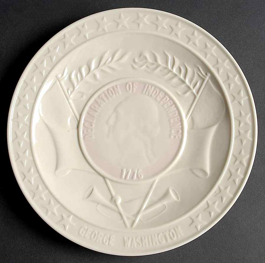 American Bicentennial Plate George Washington - With Box by Belleek Pottery (Ireland)-1
