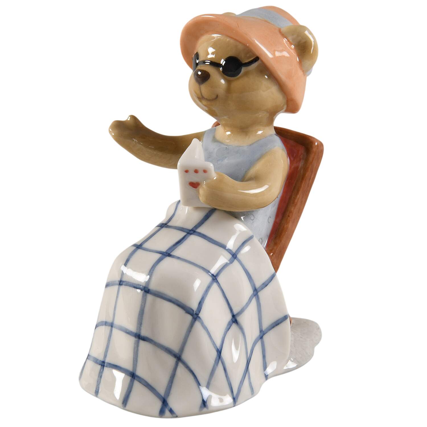 Victor & Victoria'S Family Victoria-At The Beach - No Box by Bing & Grondahl-1