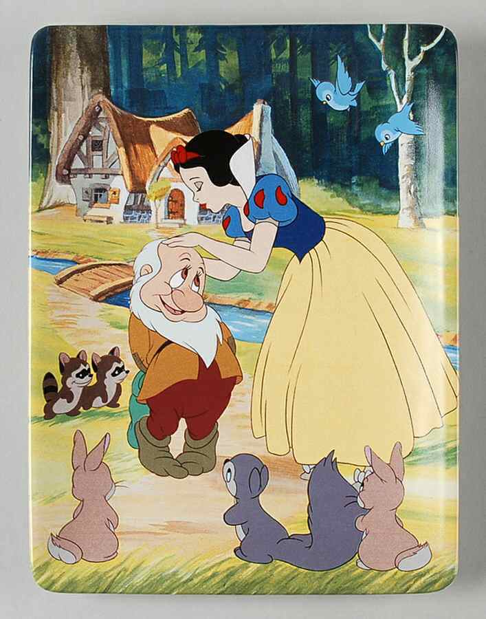 Disney's Snow White & the Seven Dwarfs Here's A Kiss - No Box by Bradford Exchange-1