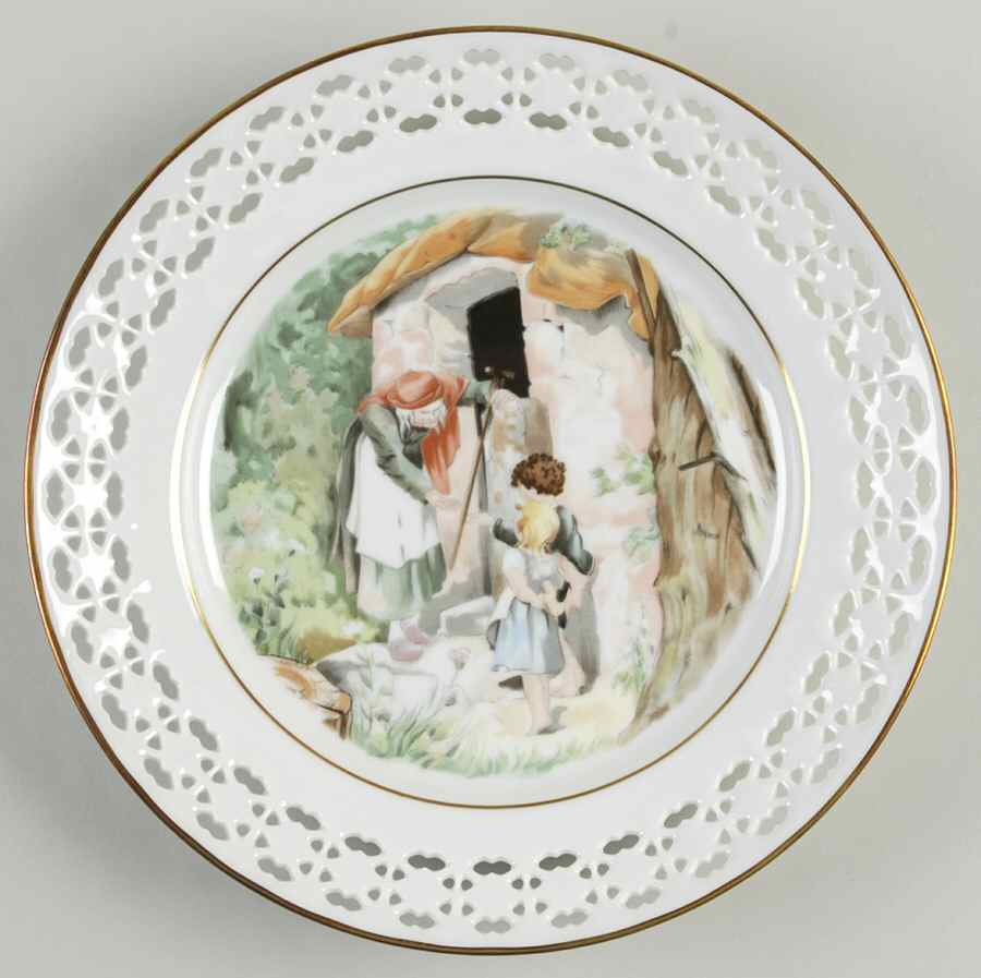 Grimm's Fairy Tales Hansel & Gretel - Boxed by Bing & Grondahl-1