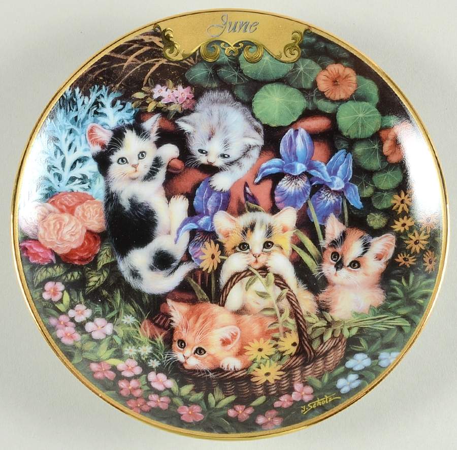 Timeless Tales Purr June-In The Flower Bed - No Box by Bradford Exchange-1