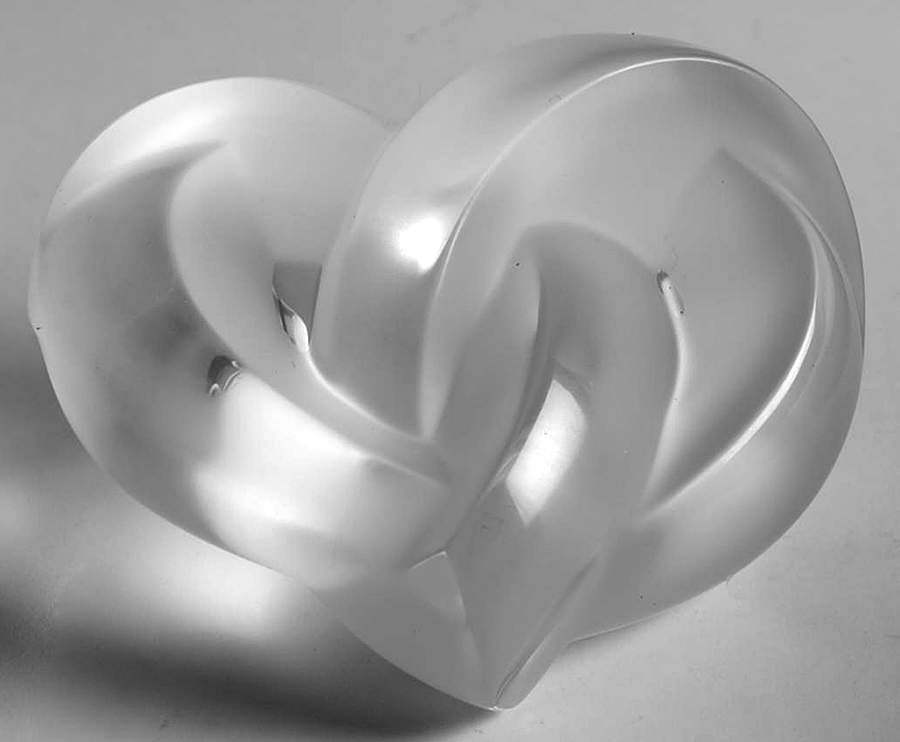Lalique Figurines & Paperweights Heart Knot - Clear  - No Box by Lalique-1