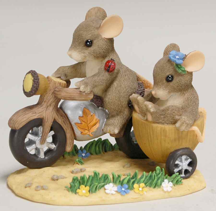 Charming Tails Along For The Ride - No Box by Charming Tails-1