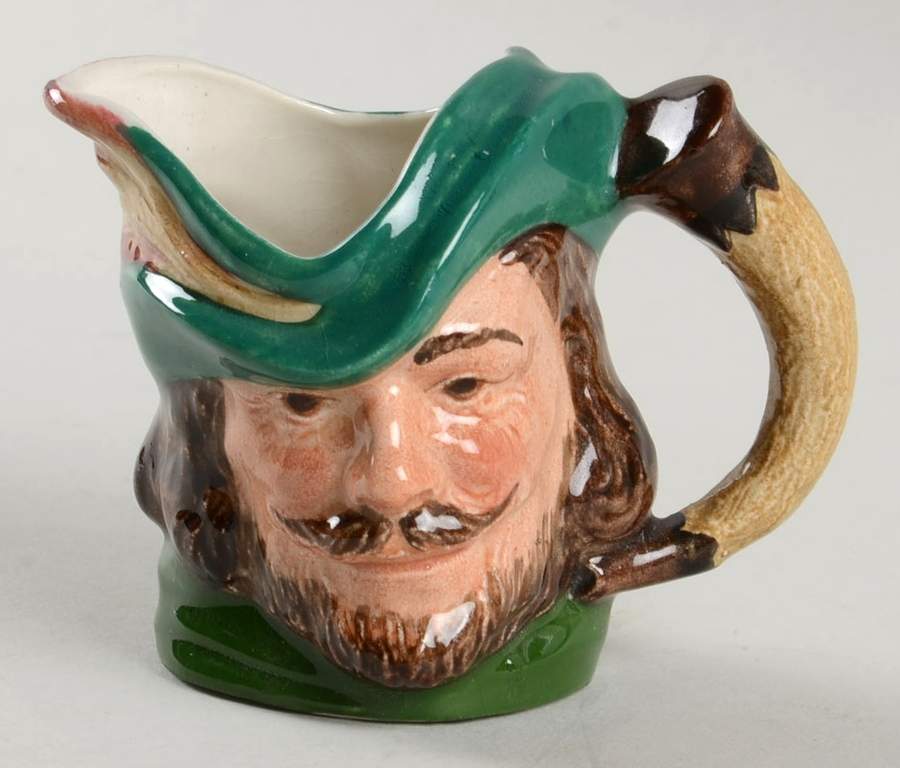 Character Jug Robin Hood - No Box by Cooper Clayton-1