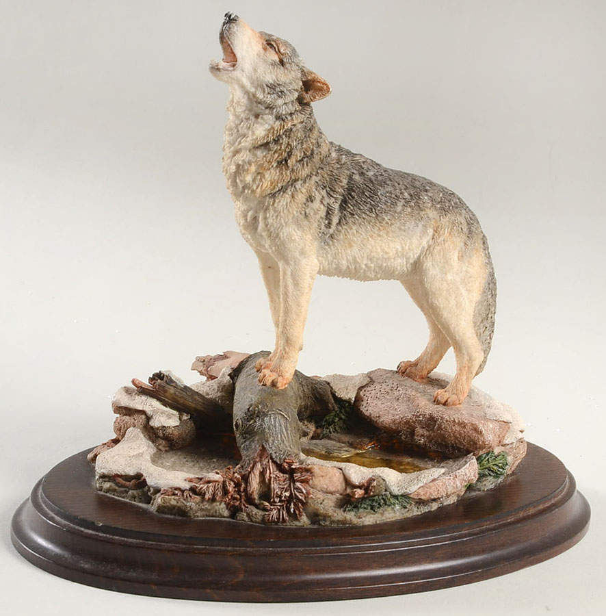 Country Artists Figurines Howling Wolf-Large - With Box by Country Artist-1