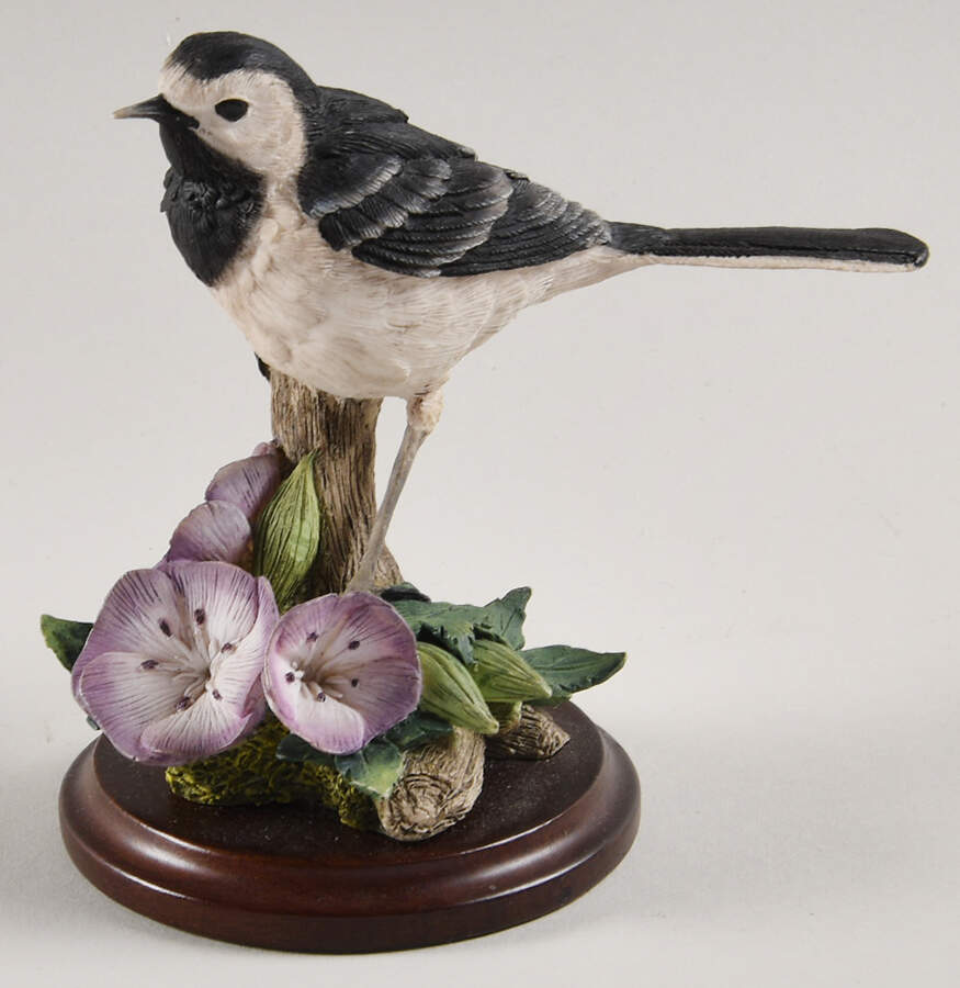 Country Artists Figurines Wagtail With Geraniums - No Box by Country Artist-1