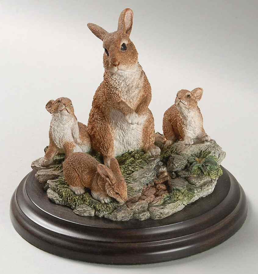 Country Artists Figurines Rabbit Family - No Box by Country Artist-1