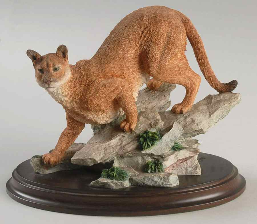 Country Artists Figurines Mountain Lion - No Box by Country Artist-1