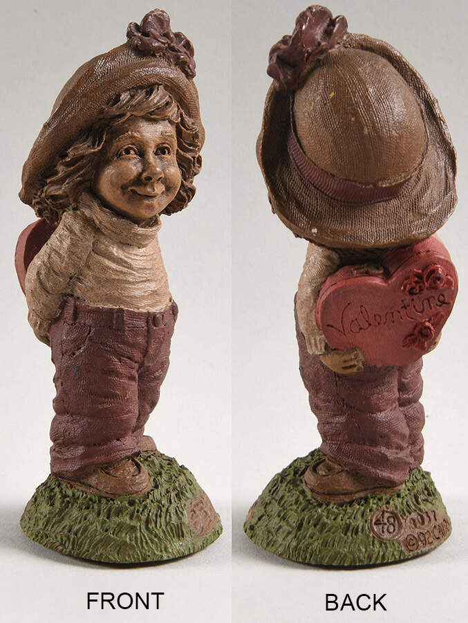 Lee Sievers Figurines Valentine - No Box by Cairn Studios-1