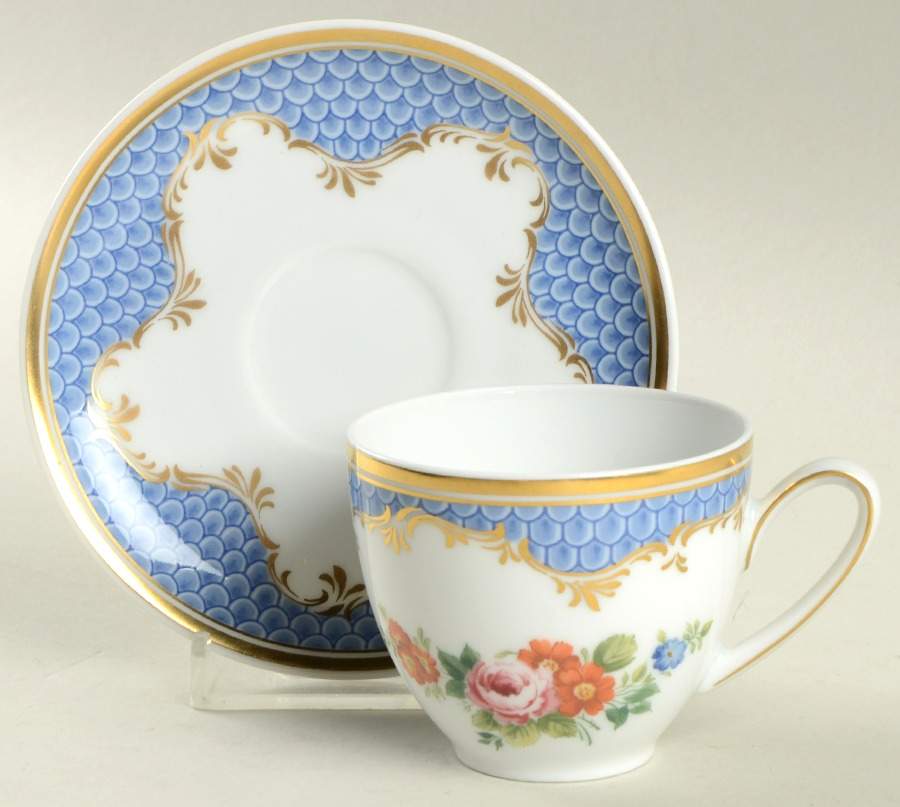 Great Porcelain Houses of The World Hutschenreuther-Coburg - No Box by Danbury Mint-1