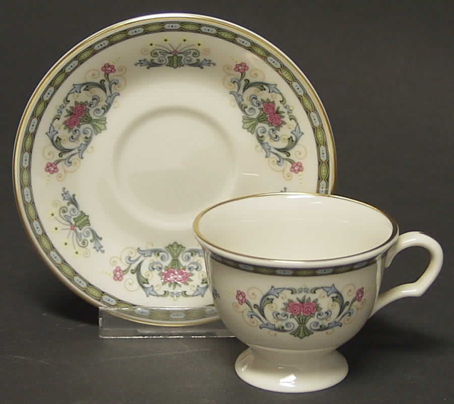 Great Porcelain Houses of The World Pickard - No Box by Danbury Mint-1