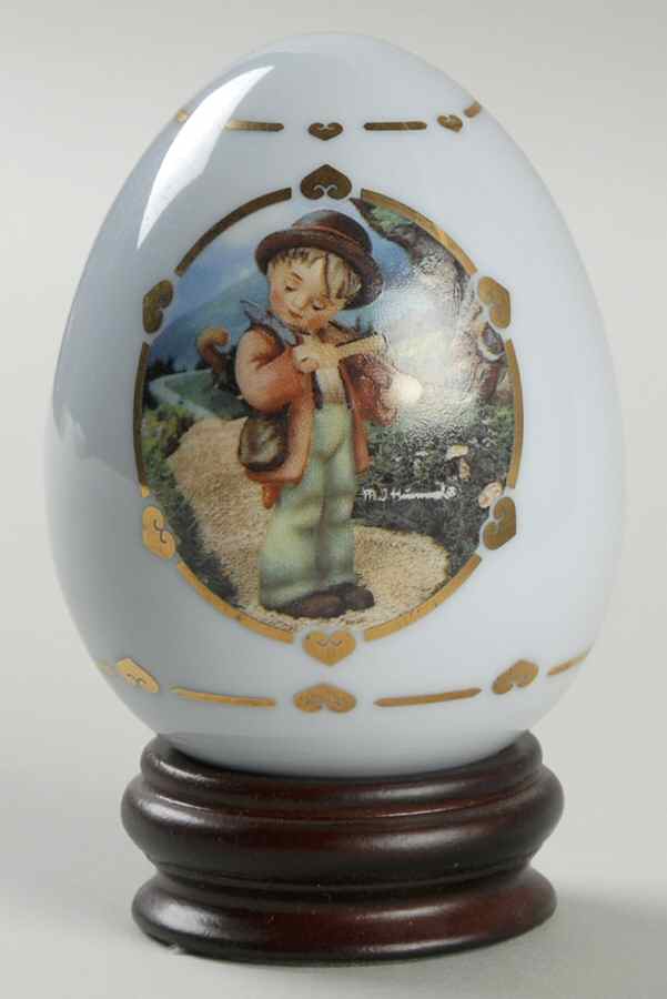 Hummel Porcelain Egg Little Fiddler - No Box by Danbury Mint-1