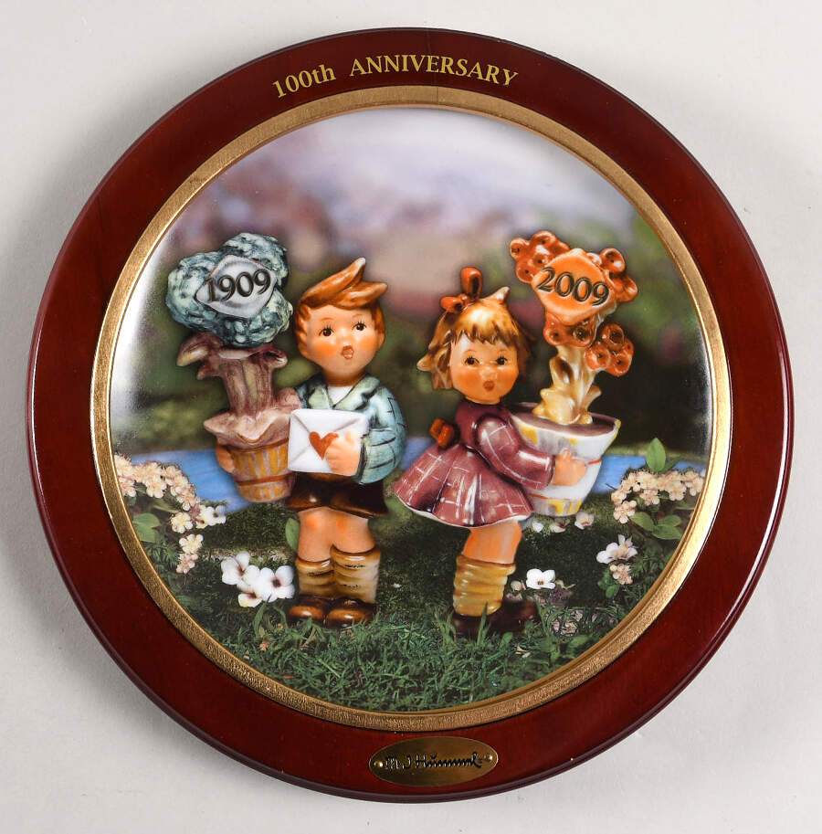 Century Collection Plates Celebrate-100th Anniversary 1909-2009 - No Box by Danbury Mint-1