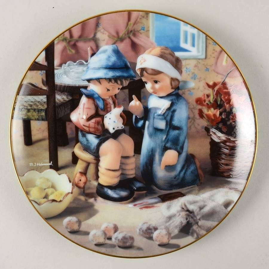 Little Companions Hummel Plates Tender Loving Care - No Box by Danbury Mint-1